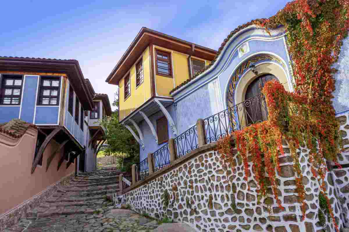 Questi piccoli paradisi europei offrono non solo un’alternativa ai luoghi più turistici, ma anche un’opportunità per immergersi