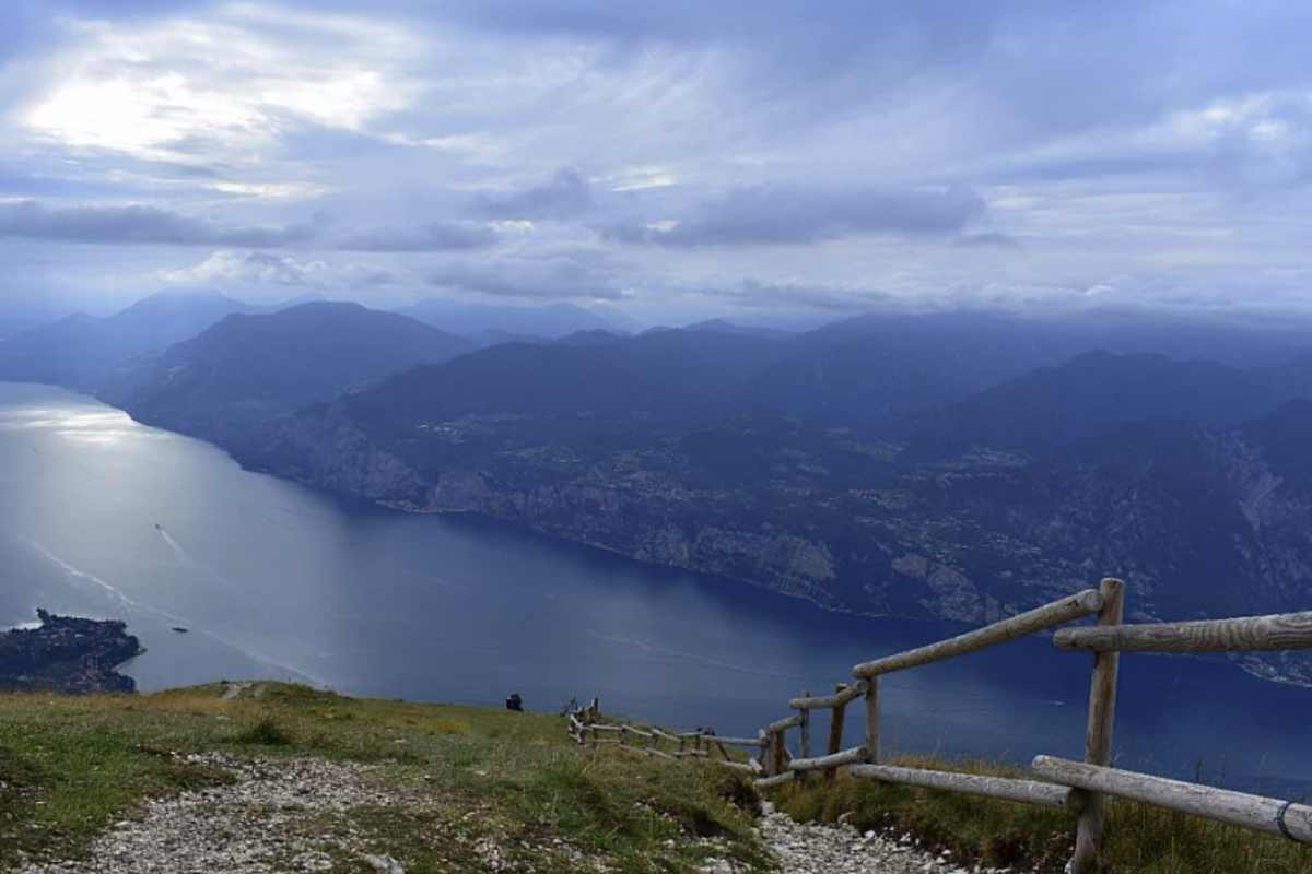 La Scala del Paradiso rappresenta una meta ideale per tutte le stagioni. Durante l’inverno, è una destinazione suggestiva per chi desidera