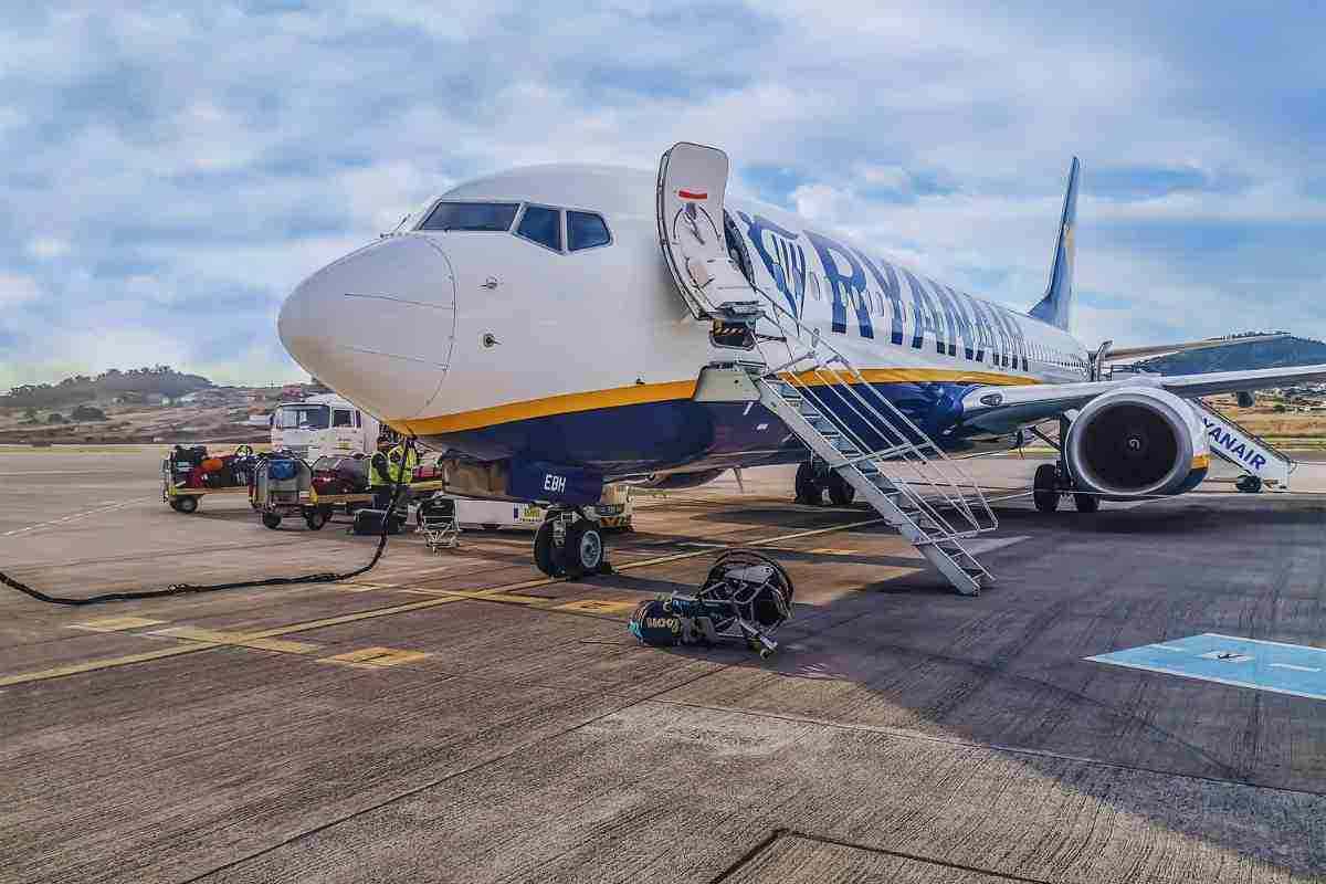 Ryanair stop, la compagnia abbandona questi famosi aeroporti